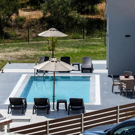 Katerina Кателиос